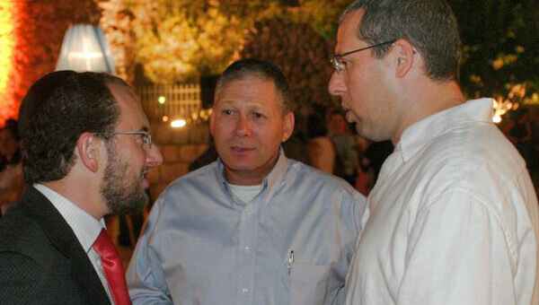חוגגים 5 שנים יחד